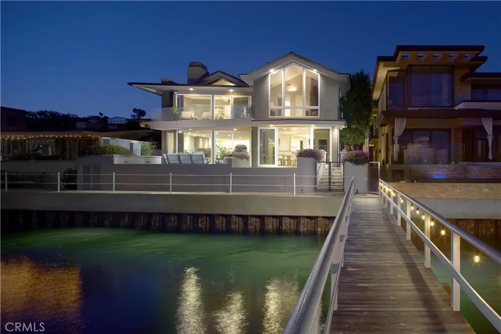 2027 Bayside Drive, Corona Del Mar, CA — listing photo 1