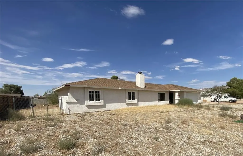 22764 Powhatan Road, Apple Valley, CA — listing photo 1