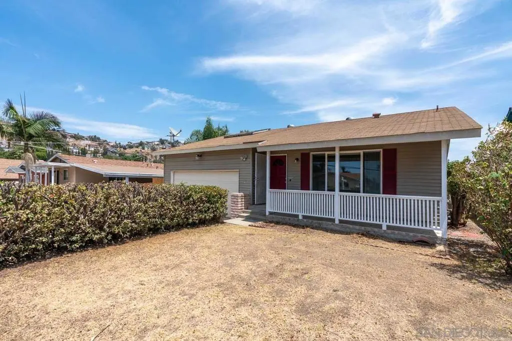 923 La Presa, Spring Valley, CA — listing photo 1
