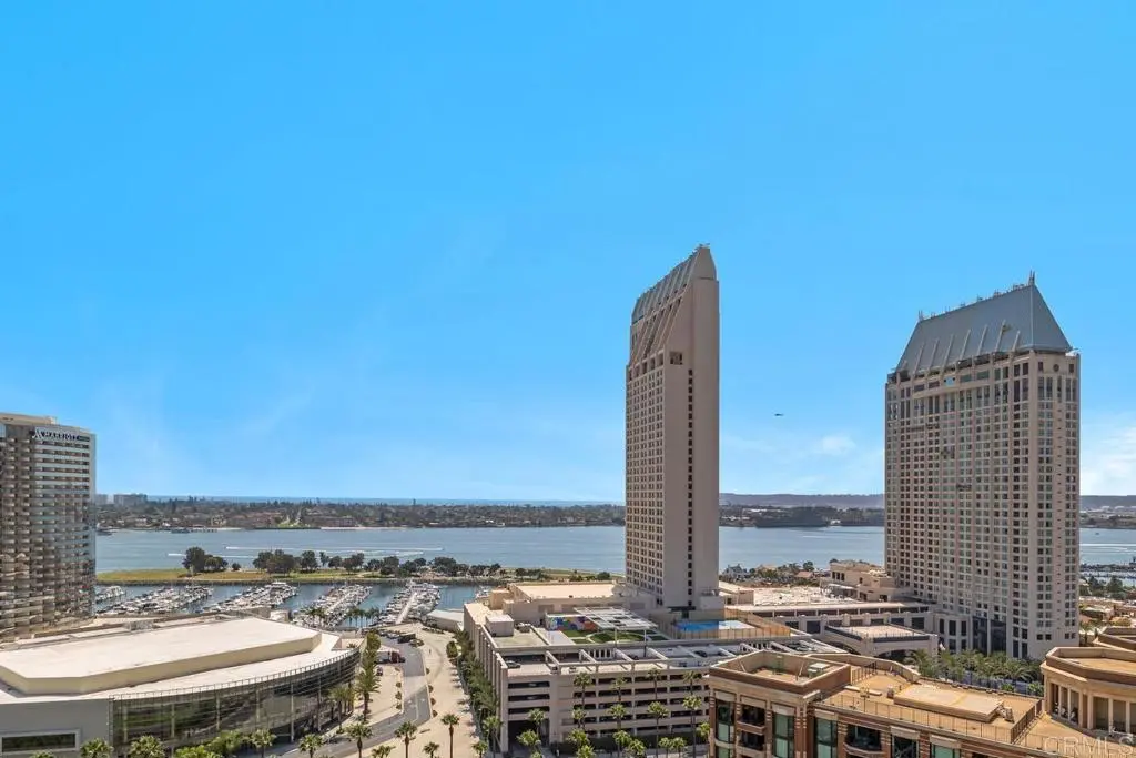 Condominium for sale at 550 Front Street 1706, San Diego, CA featuring 2 beds and 3 baths