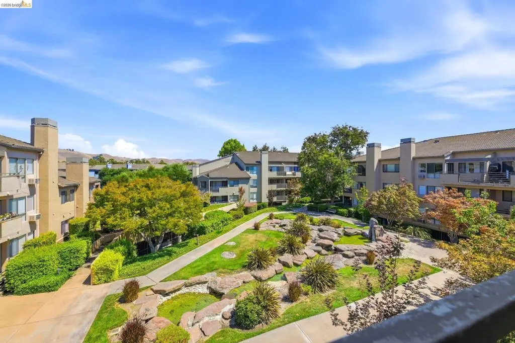 Condominium for sale at 39206 Guardino Dr 302, Fremont, CA featuring 2 beds and 2 baths