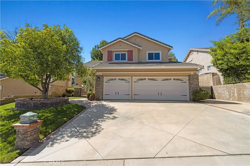 21658 Canyon Heights Circle, Saugus, CA — listing photo 1