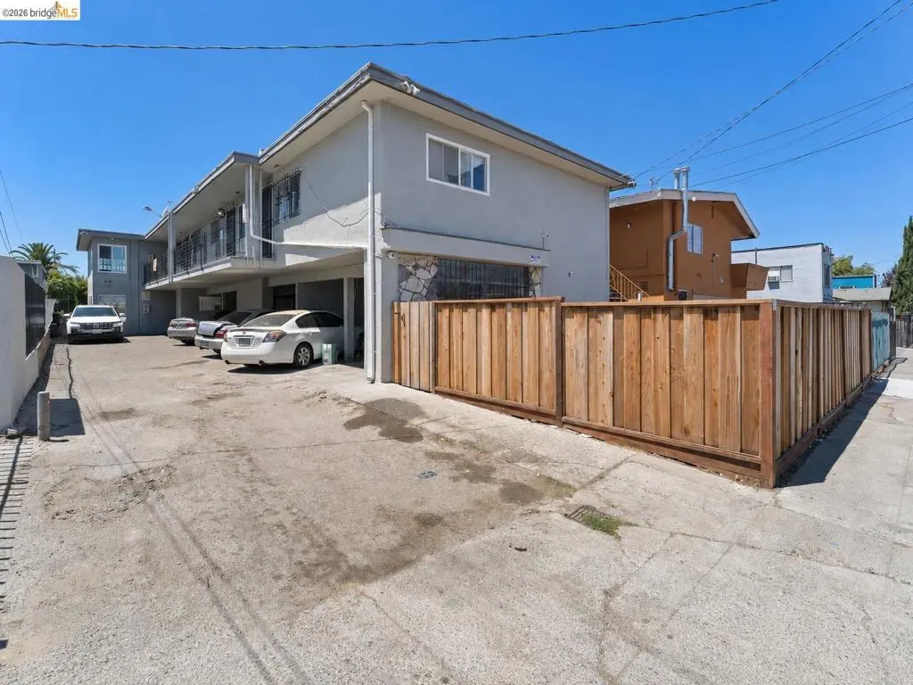 Residential Income for sale at 9833 Walnut St, Oakland, CA