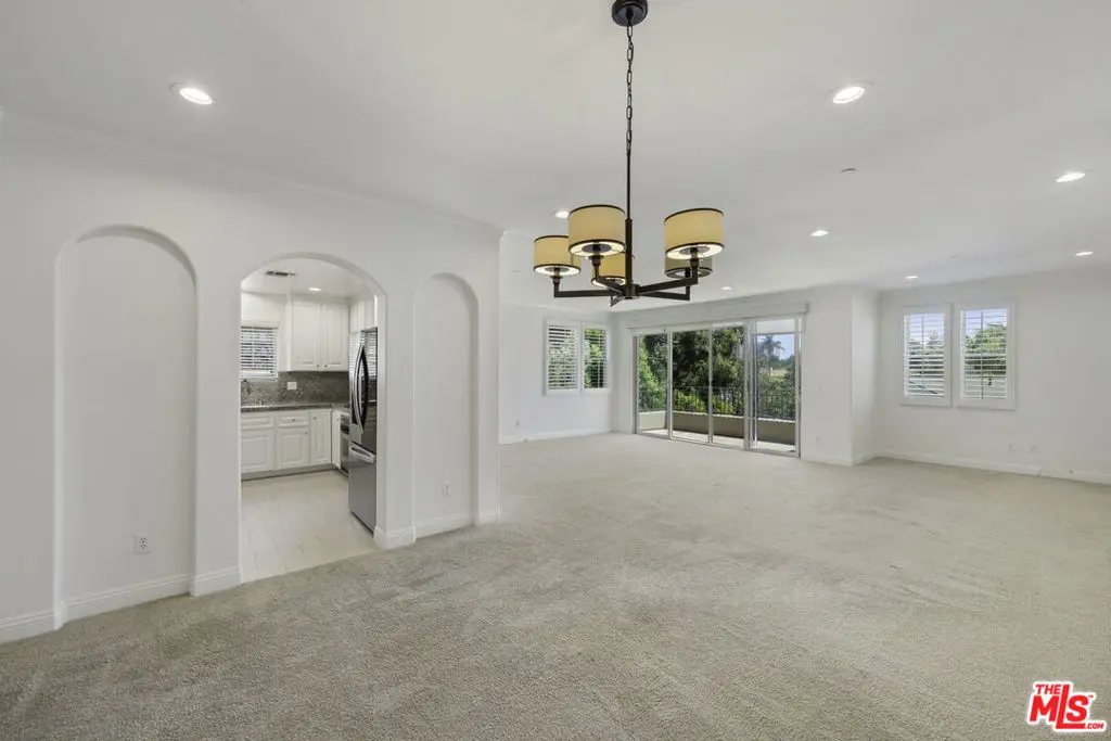1820 Benecia Avenue 402, Los Angeles, CA — listing photo 1