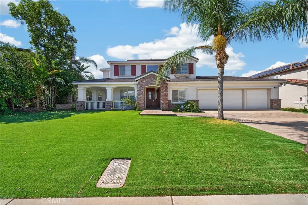 17433 Half Moon Court, Riverside, CA — listing photo 1