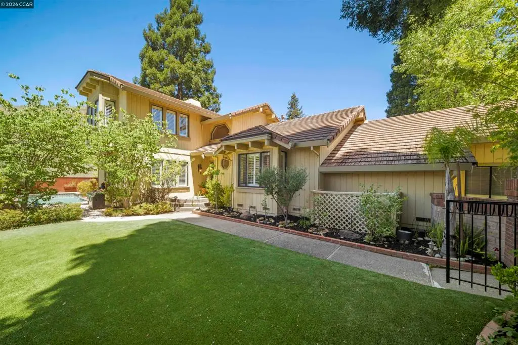 Single Family Residence for sale at 951 Redwood Dr, Danville, CA featuring 3 beds and 3 baths