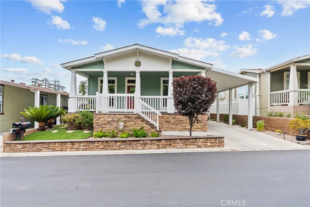 15455 Glenoaks 481, Sylmar, CA — listing photo 1
