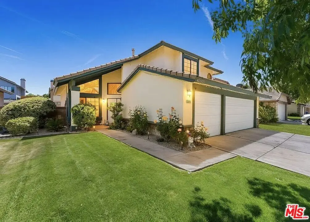 43258 33rd Street, Lancaster, CA — listing photo 1
