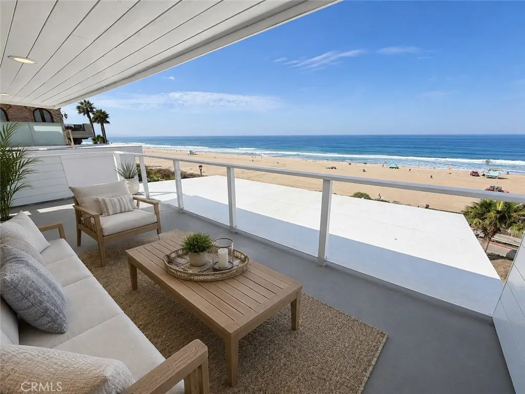 3600 The Strand C, Manhattan Beach, CA — listing photo 1