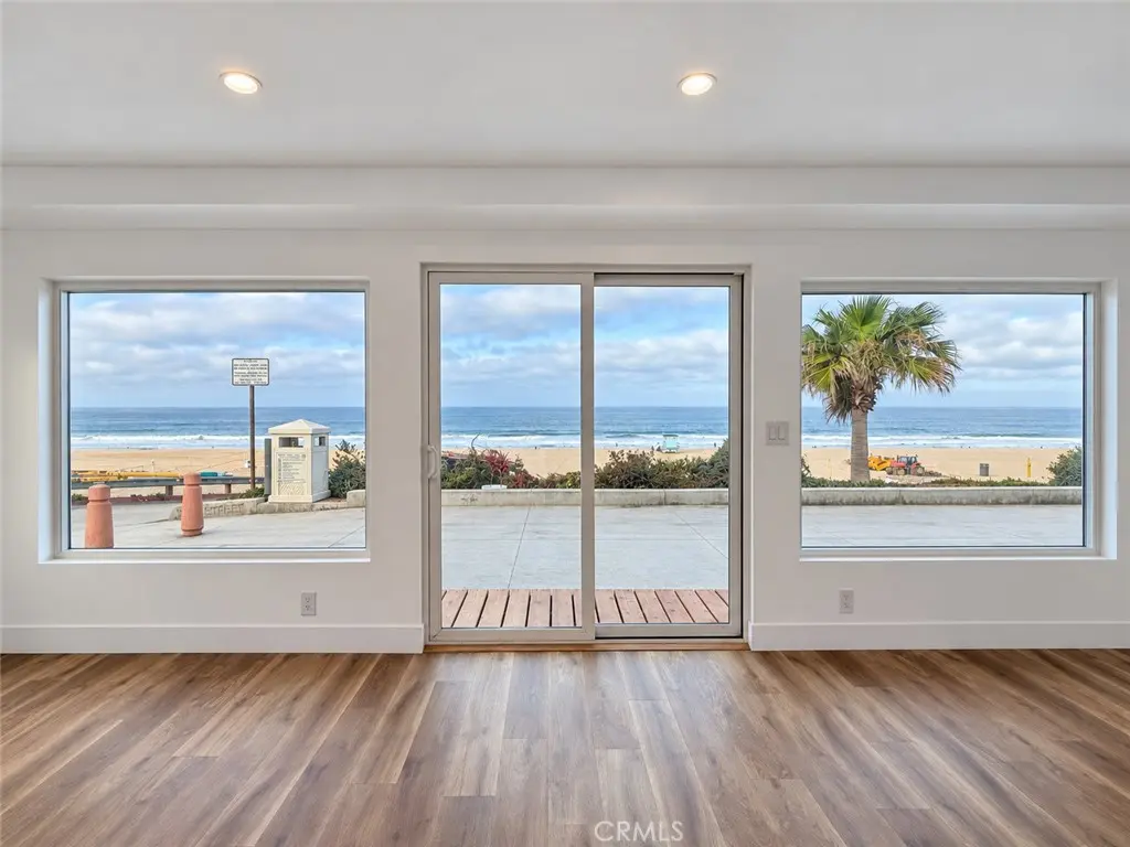 Apartment for rent at 3600 The Strand A, Manhattan Beach, CA featuring 1 bed and 1 bath