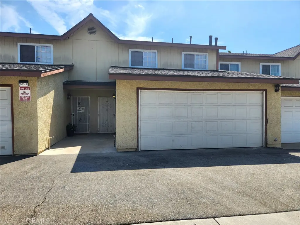 Condominium for sale at 1573 J S Reservoir Street j, Pomona, CA featuring 3 beds and 3 baths