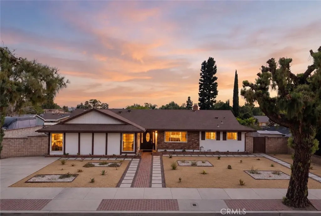 20800 Chatsworth Street, Chatsworth, CA — listing photo 1