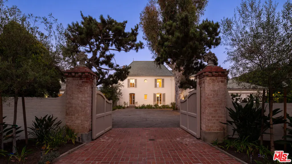 Single Family Residence for sale at 528 Chautauqua Boulevard, Los Angeles, CA featuring 4 beds and 6 baths
