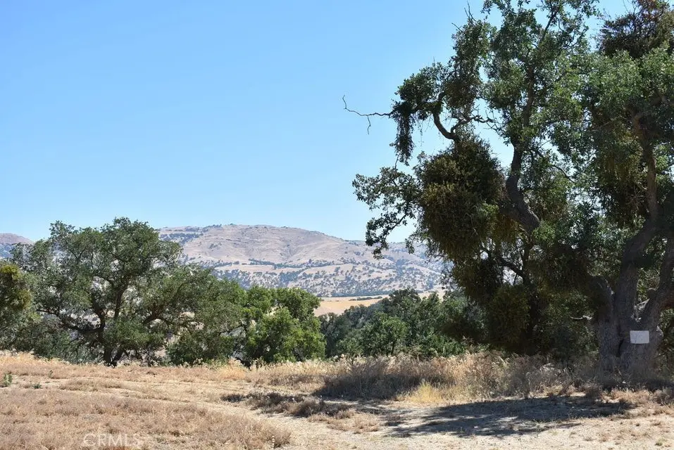 22948 Rim, Tehachapi, CA — listing photo 1