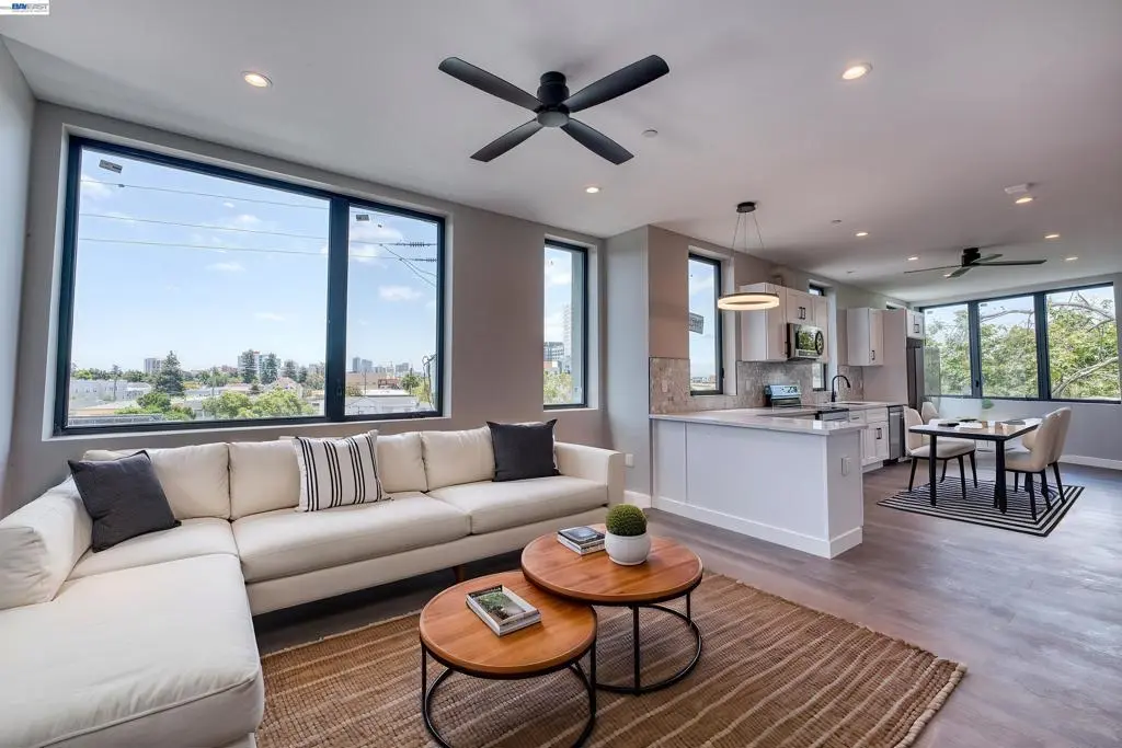 Residential Lease for rent at 4202 Telegraph Ave, Oakland, CA featuring 2 beds and 1 bath