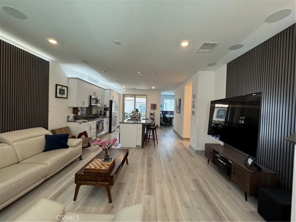 2135 Emerald Grotto, Upland, CA — listing photo 1