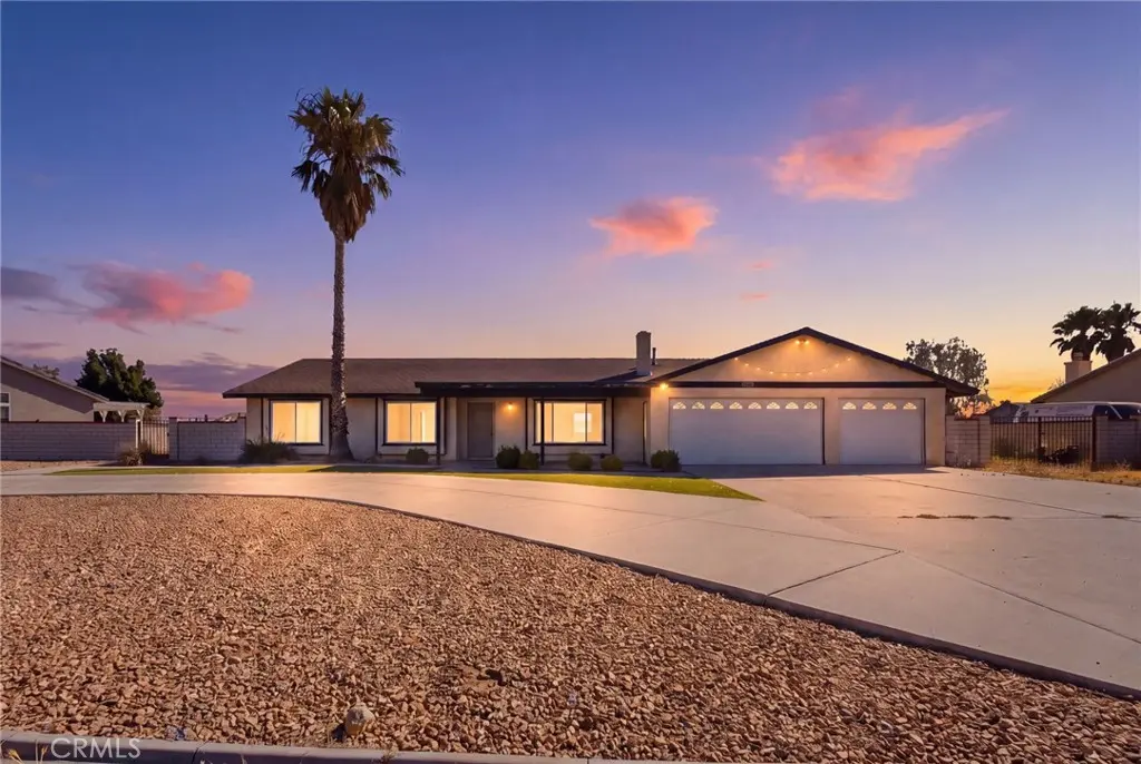 18810 Siesta, Apple Valley, CA — listing photo 1