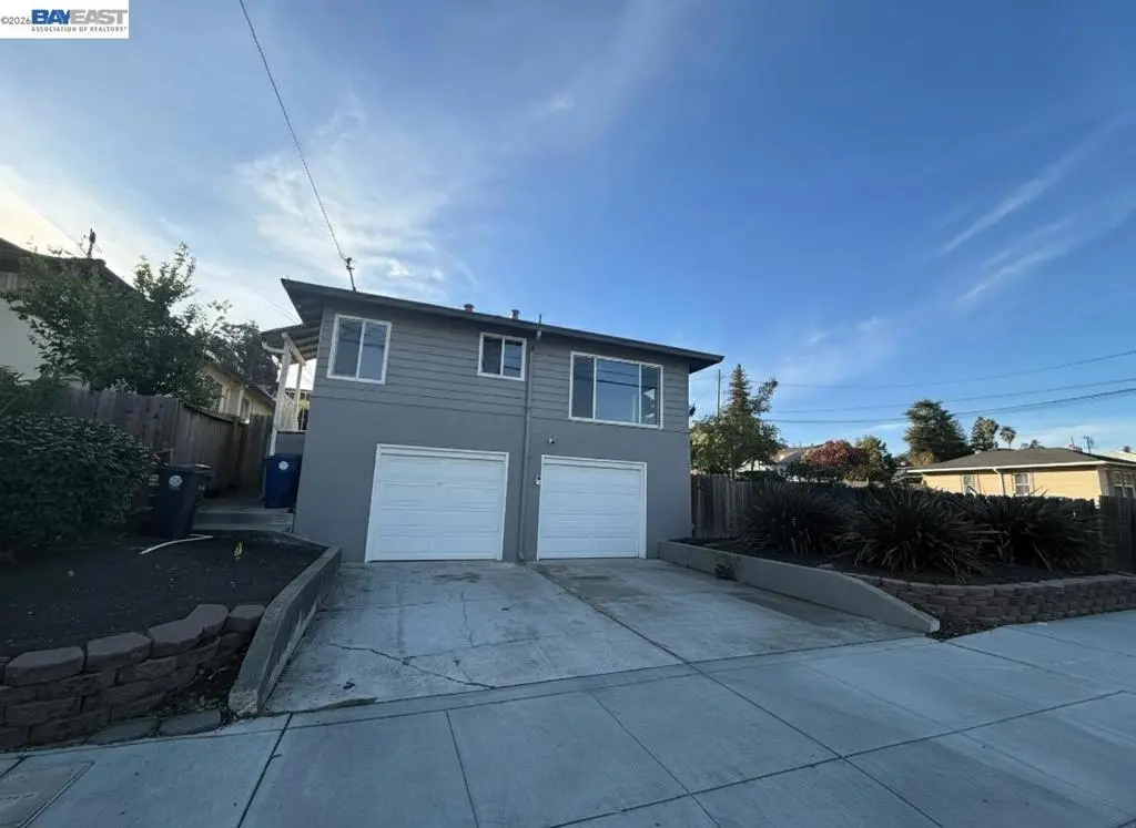 20275 Stanton Ave, Castro Valley, CA — listing photo 1