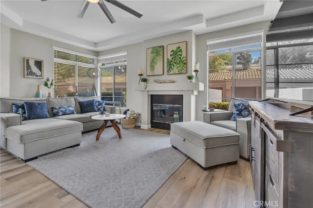 3535 Cameo Drive 114, Oceanside, CA — listing photo 1
