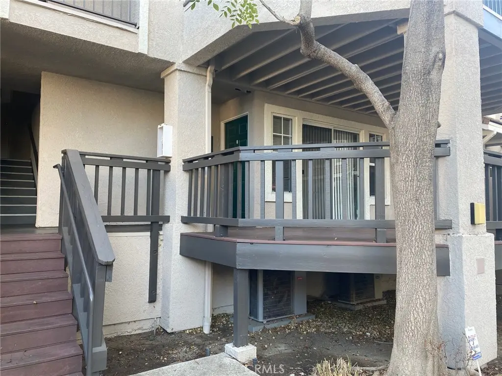 Residential Lease for rent at 3380 Holly Grove Street, Westlake Village, Los Angeles County, CA featuring 2 beds and 2 baths
