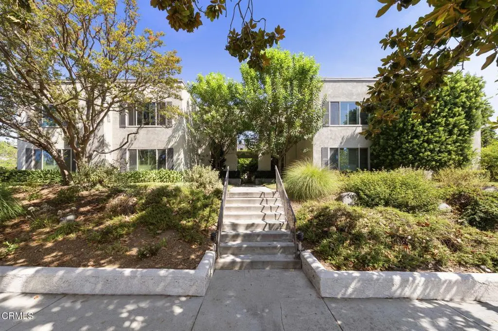 555 W Sierra Madre Boulevard I, Sierra Madre, CA — listing photo 1