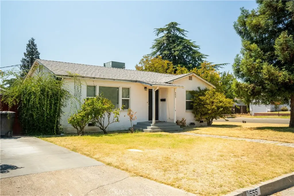 555 N 2nd, Chowchilla, CA — listing photo 1