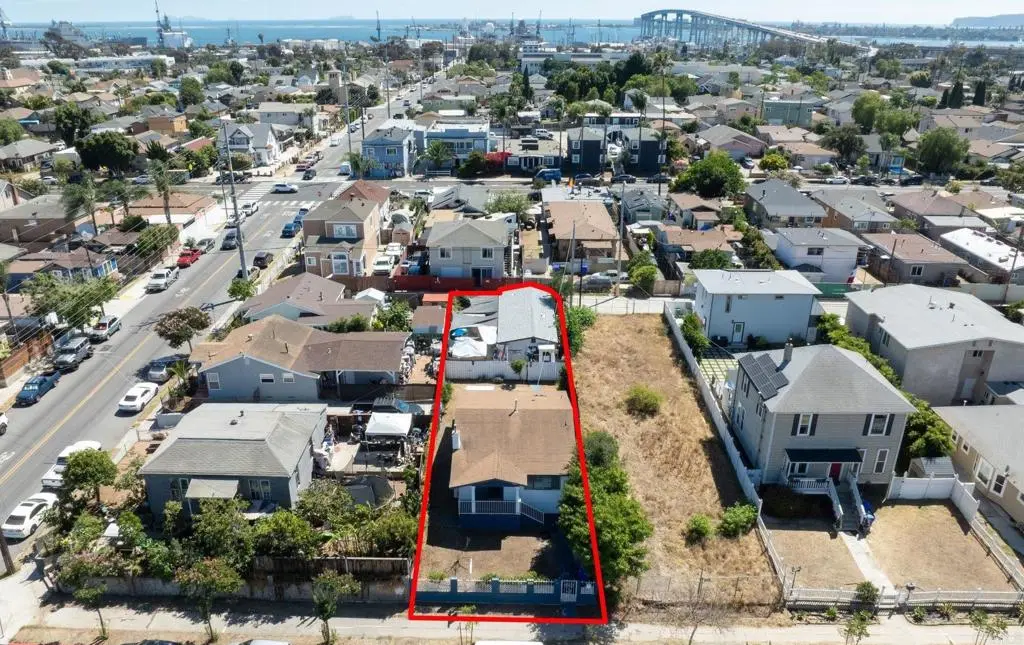 Duplex for sale at 2181 Franklin Avenue, San Diego, CA featuring 5 beds and 3 baths