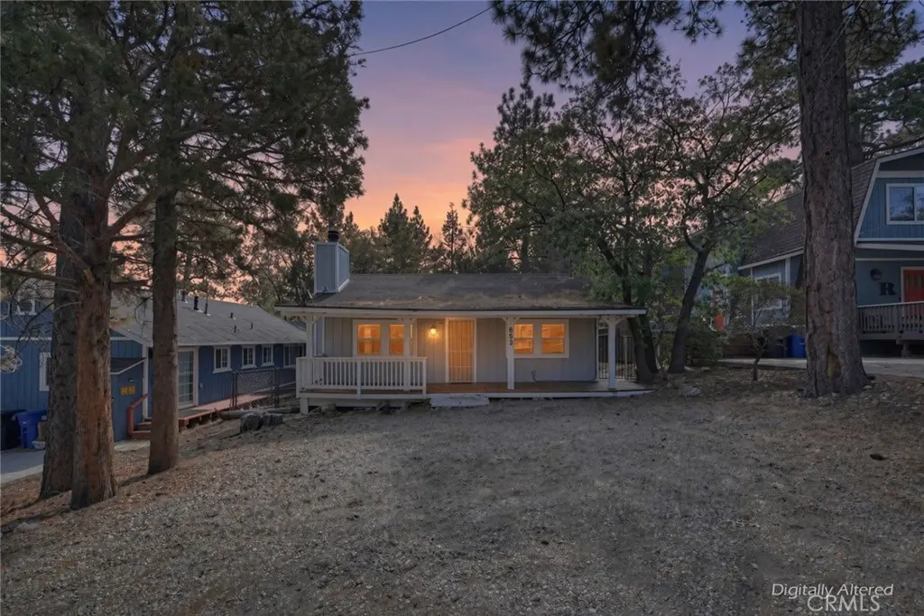 853 Los Angeles, Sugarloaf, CA — listing photo 1