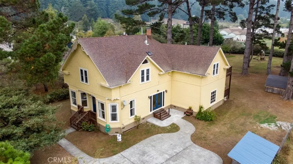 7110 Myrtle, Eureka, CA — listing photo 1