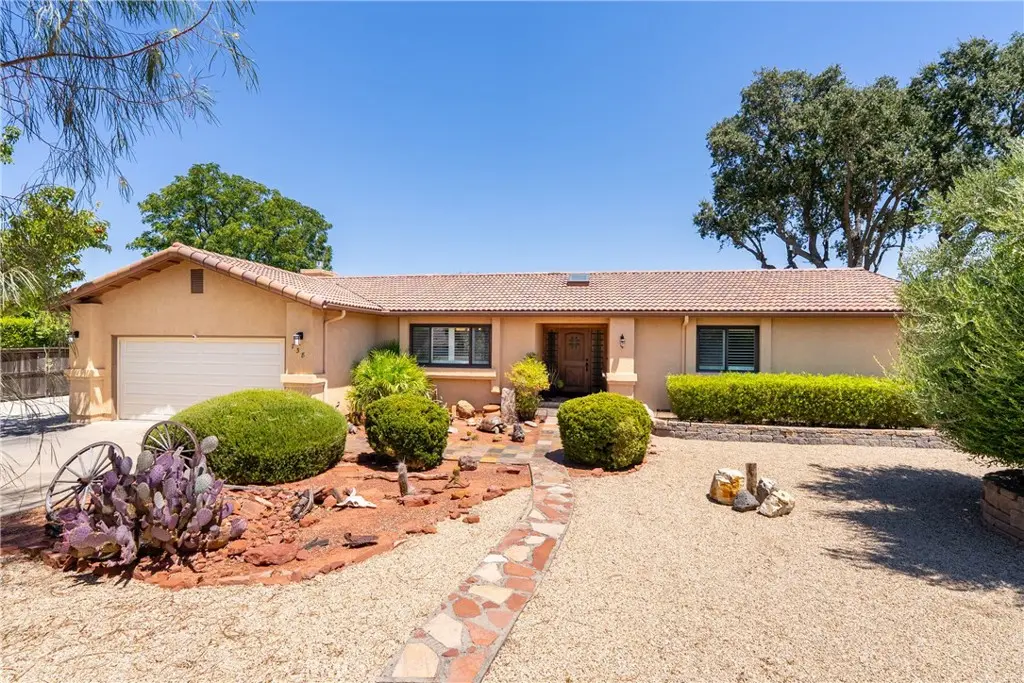 738 Orchard, Paso Robles, CA — listing photo 1