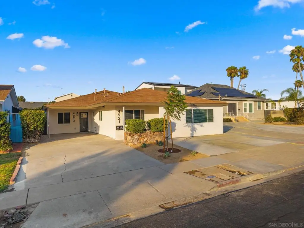Residential Income for sale at 4921 23 Gary St, San Diego, CA