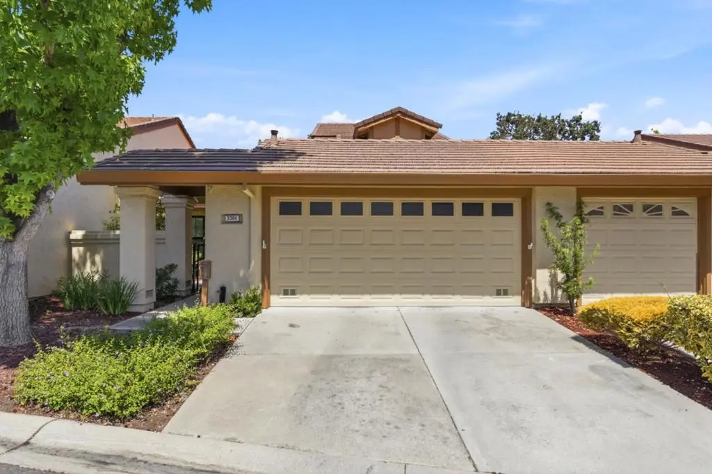 Condominium for sale at 3364 Bolsena Court, San Jose, CA featuring 2 beds and 3 baths