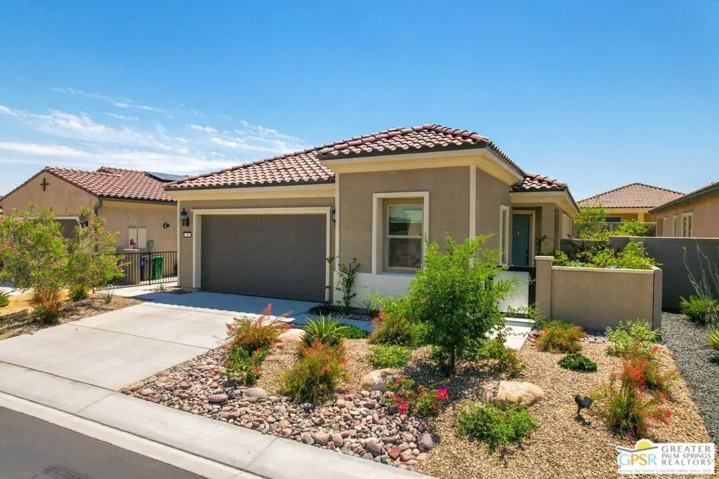 Single Family Residence for sale at 23 Prosecco, Rancho Mirage, CA featuring 2 beds and 2 baths
