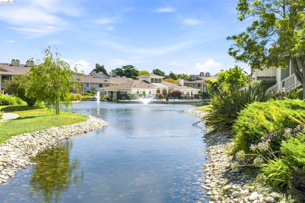 Condominium for sale at 109 Shoreline Ct, Richmond, CA featuring 1 bed and 1 bath