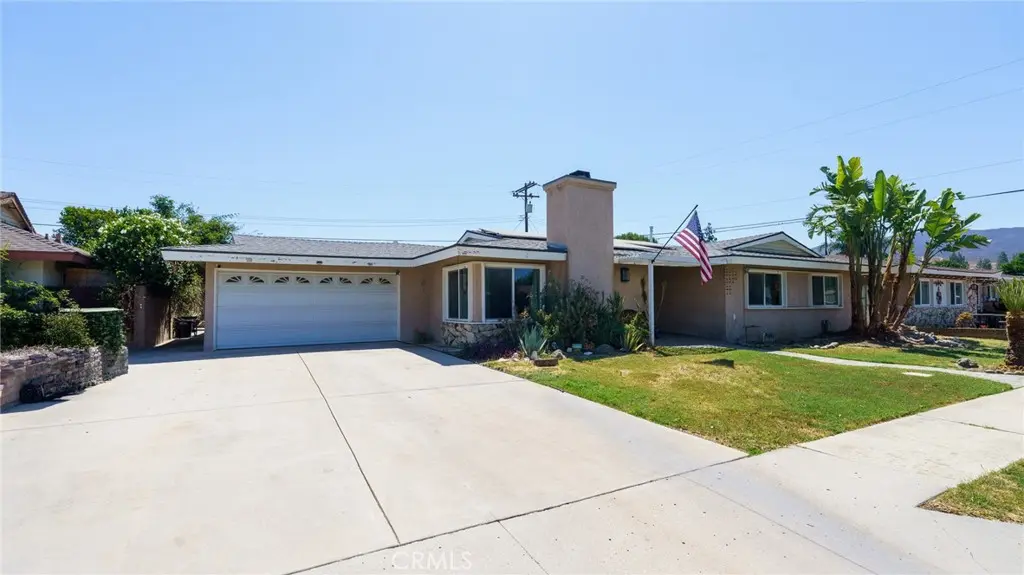 1048 Vallejo Avenue, Simi Valley, CA — listing photo 1