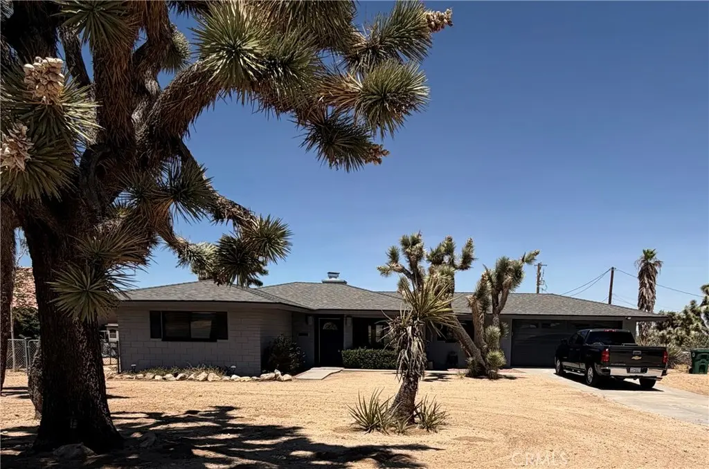 58282 Pueblo, Yucca Valley, CA — listing photo 1