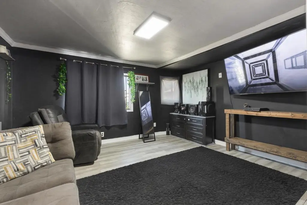 999 E Division St B27, National City, CA — listing photo 1