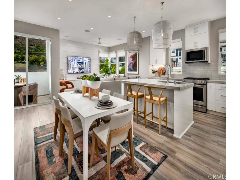 Condominium for sale at 2750 Everly Drive, San Diego, CA featuring 3 beds and 3 baths