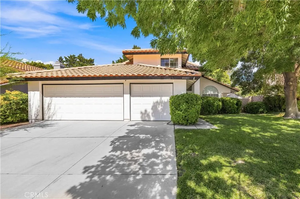 40060 Castana, Palmdale, CA — listing photo 1