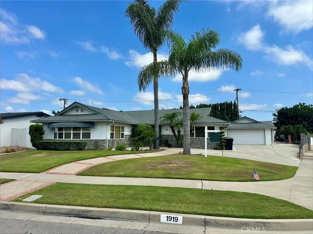Single Family Residence for sale at 1919 Aspen, Fullerton, CA featuring 6 beds and 5 baths