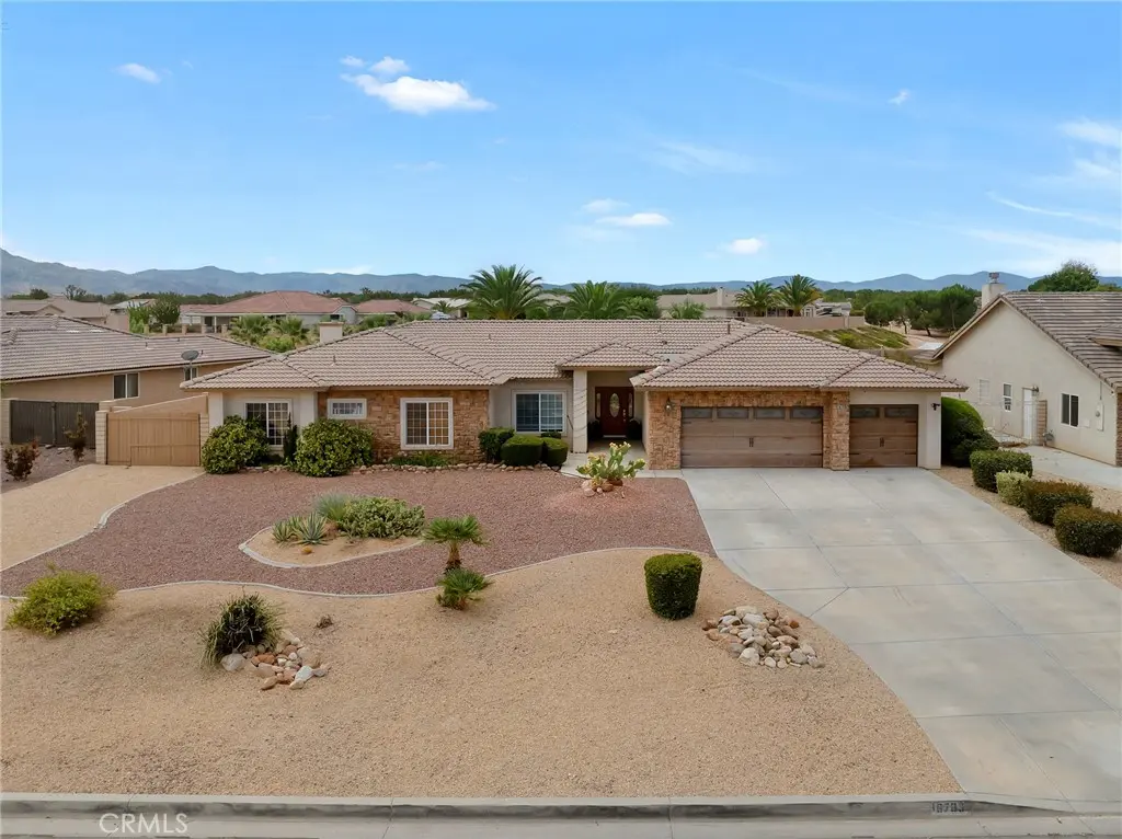 16783 Crockett, Hesperia, CA — listing photo 1