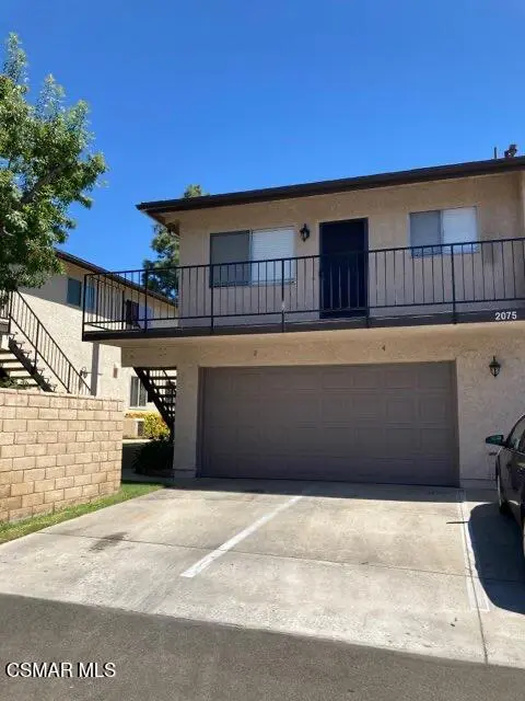 2075 Avenida Vista Del Monte 4, Simi Valley, CA — listing photo 1