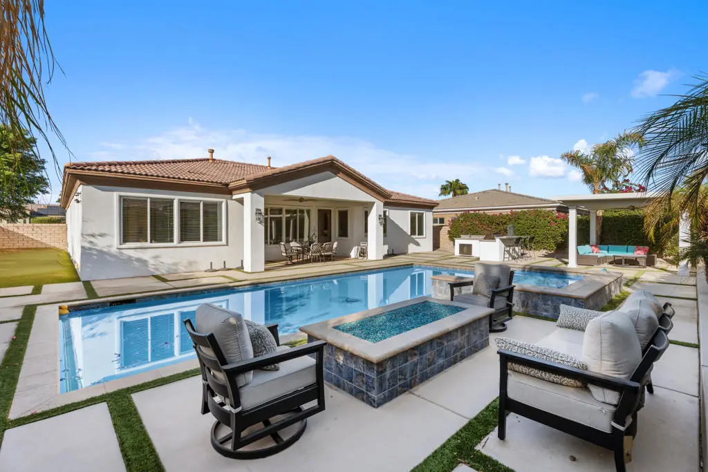 105 Rubino Court, Palm Desert, CA — listing photo 1