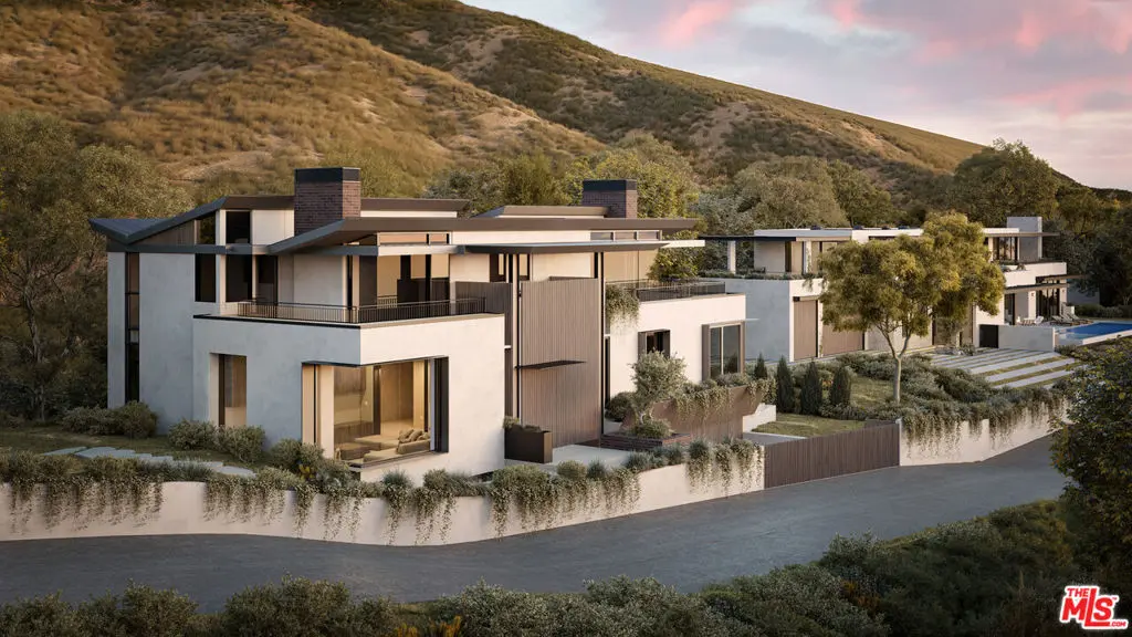 3868 Puerco Canyon Road, Malibu, CA — listing photo 1
