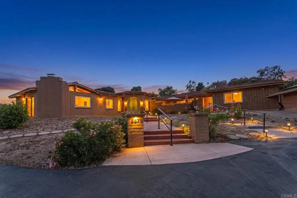 6678 Las Colinas, Rancho Santa Fe, CA — listing photo 1