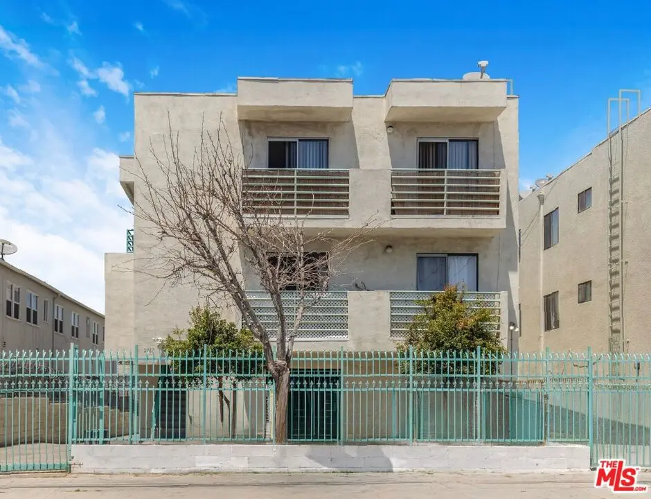 2769 San Marino Street, Los Angeles, CA — listing photo 1