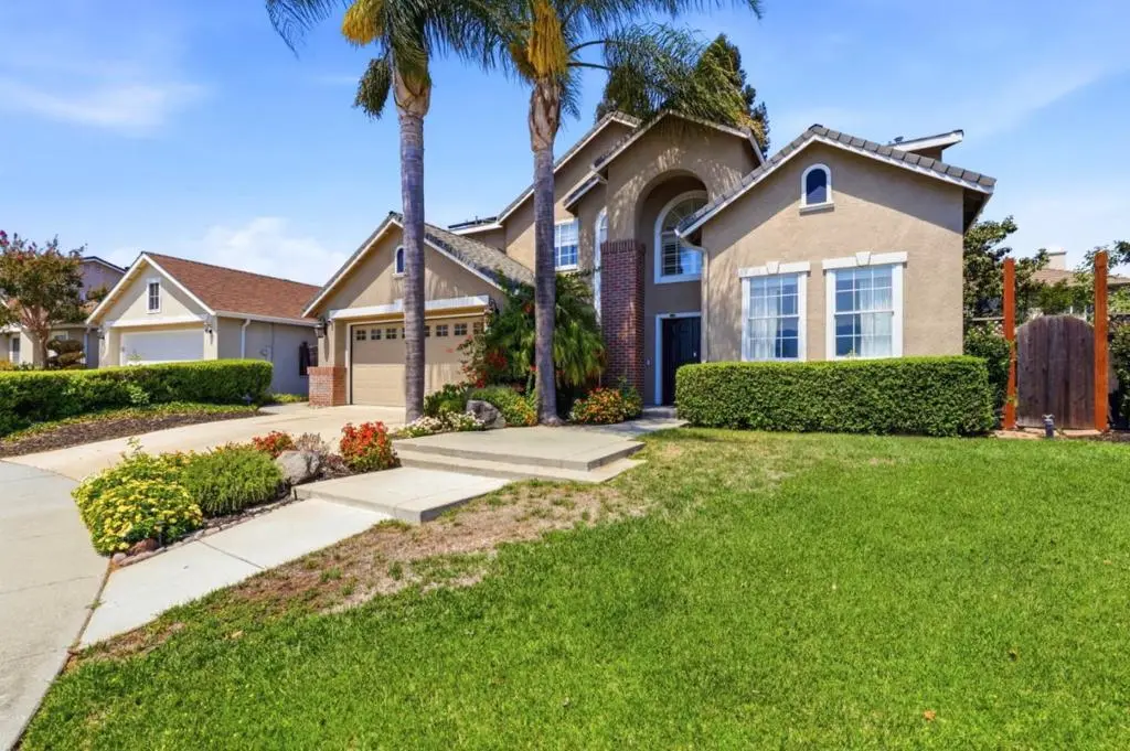 Single Family Residence for sale at 1301 Peregrine Drive, Gilroy, CA featuring 5 beds and 3 baths