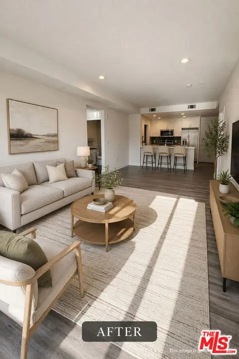 Residential Lease for rent at 1101 S Harvard Boulevard 202, Los Angeles, Los Angeles County, CA featuring 2 beds and 2 baths