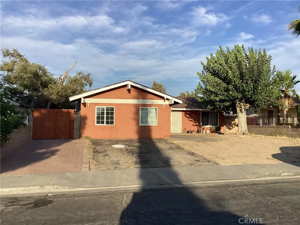 43012 36th St W W, Lancaster, CA — listing photo 1