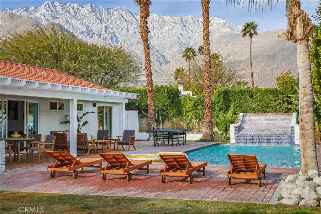 360 W Pico, Palm Springs, CA — listing photo 1